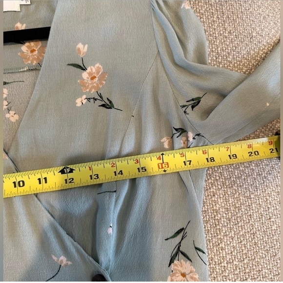 Astr Long Sleeve Blouse Women's Sage Multi Floral Side Button Blouse - Picture 12 of 16